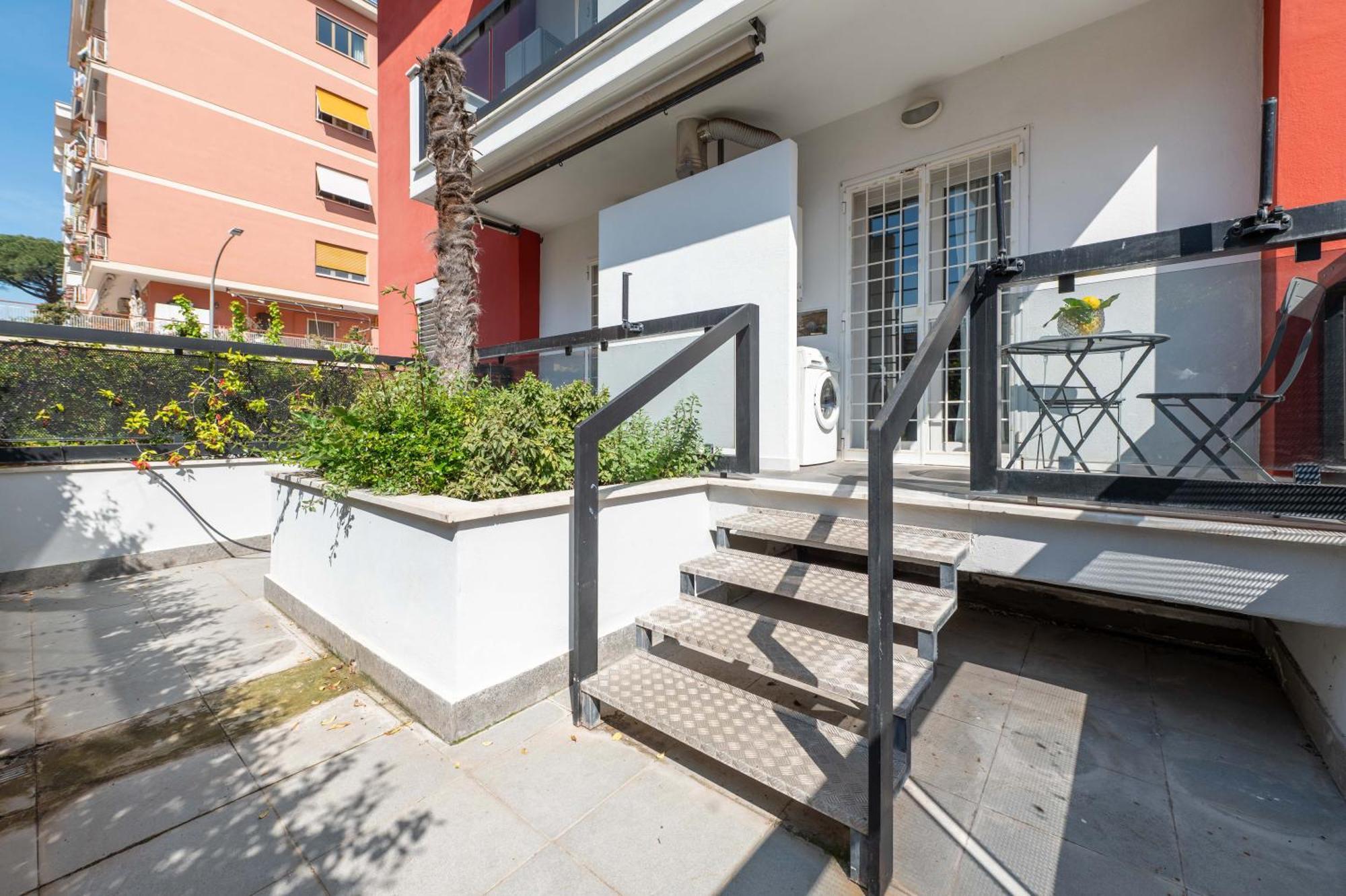 Appartement Loverhome 3 *